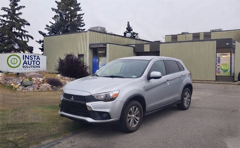 2019 Mitsubishi RVR SE  AWD - Photo 1 - Edmonton, AB T5L 2J7