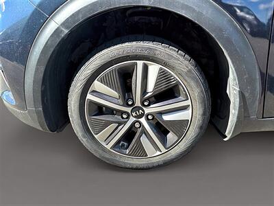 2020 Kia Niro Touring Special Edition   - Photo 14 - Acheson, AB T7X 5A3