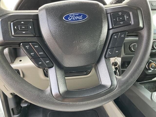 2022 Ford F-350 Super Duty XLT PREMIUM PACKAGE FX4 OFF-ROAD - Photo 9 - Edmonton, AB T5L 2J7