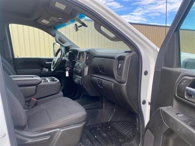 2022 Chevrolet Silverado 2500 Work Truck  6.6L Duramax 4x4 - Photo 12 - St Albert, AB T8N 3Z7