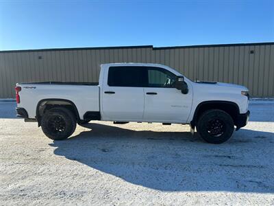 2022 Chevrolet Silverado 2500 WT Diesel  4x4 - Photo 4 - St Albert, AB T8N 3Z7