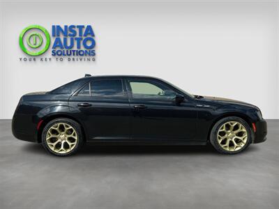 2018 Chrysler 300 Series S   - Photo 4 - St Albert, AB T8N 3Z7