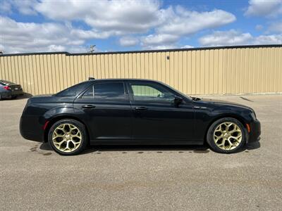 2018 Chrysler 300 Series S   - Photo 4 - St Albert, AB T8N 3Z7