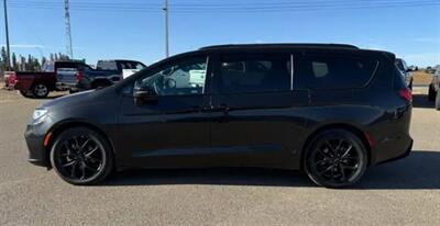 2024 Chrysler Pacifica Touring L Sunroof S package - Photo 3 - St Albert, AB T8N 3Z7