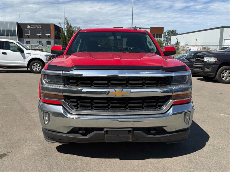 2018 Chevrolet Silverado 1500 LT 4x4 - Photo 2 - Acheson, AB T7X 5A3