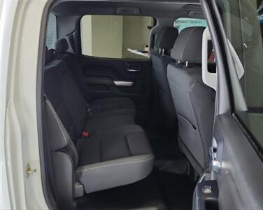 2018 Chevrolet Silverado 1500 LT  4X4 - Photo 10 - St Albert, AB T8N 3Z7