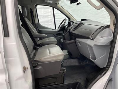 2019 Ford Transit 150 XL Passenger Wagon 10 Passenger - Photo 6 - Edmonton, AB T5L 2J7