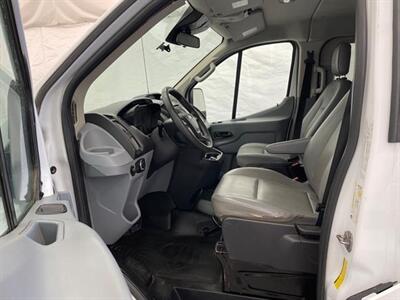 2019 Ford Transit 150 XL Passenger Wagon 10 Passenger - Photo 5 - Edmonton, AB T5L 2J7