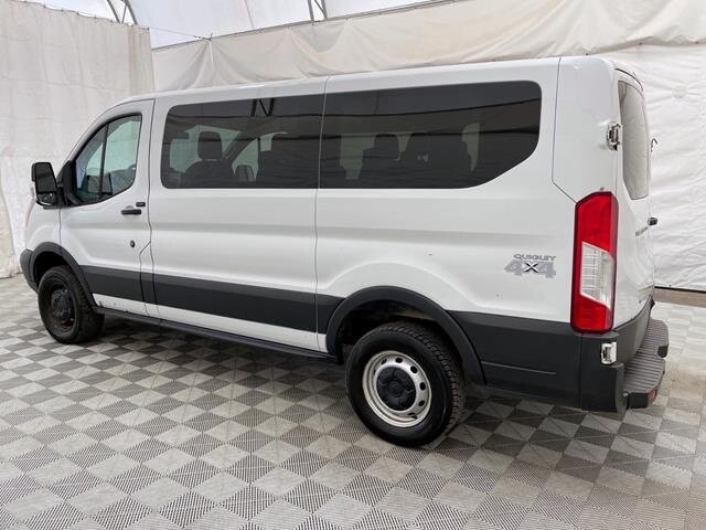2019 Ford Transit 150 XL Passenger Wagon 10 Passenger - Photo 3 - Edmonton, AB T5L 2J7