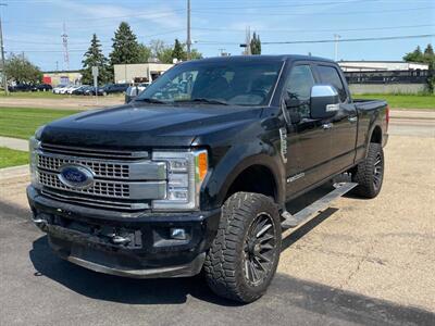 2017 Ford F-350 Super Duty Platinum  4x4 Truck
