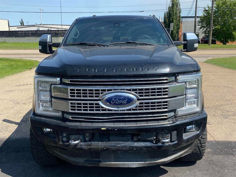 2017 Ford F-350 Super Duty Platinum 4x4 - Photo 2 - Edmonton, AB T5L 2J7