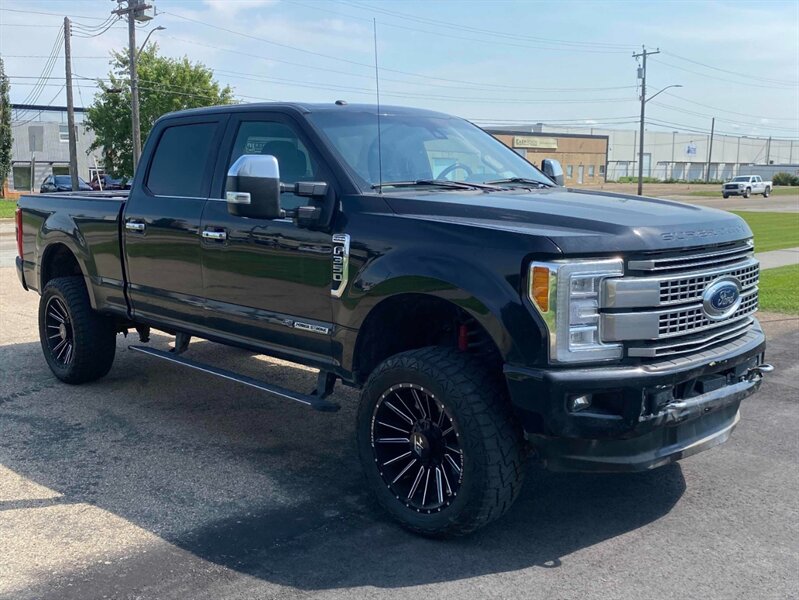 2017 Ford F-350 Super Duty Platinum 4x4 - Photo 8 - Edmonton, AB T5L 2J7