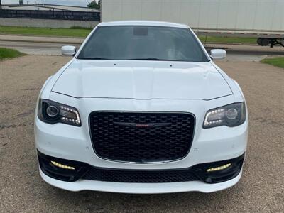 2021 Chrysler 300 Series S  AWD - Photo 4 - Edmonton, AB T5L 2J7