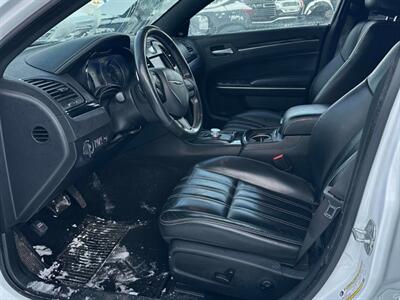 2021 Chrysler 300 Series S  AWD - Photo 9 - Edmonton, AB T5L 2J7