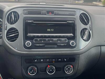 2014 Volkswagen Tiguan Trendline 4Motion AWD - Photo 11 - Edmonton, AB T5L 2J7
