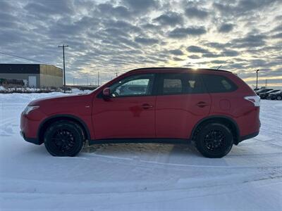 2015 Mitsubishi Outlander SE AWD   - Photo 2 - Edmonton, AB T5L 2J7