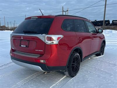 2015 Mitsubishi Outlander SE AWD   - Photo 5 - Edmonton, AB T5L 2J7