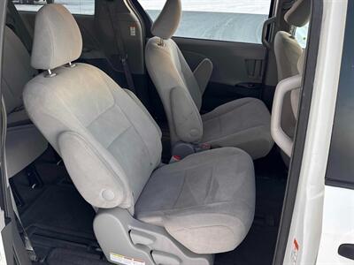 2017 Toyota Sienna L 7-Passenger   - Photo 12 - Edmonton, AB T5L 2J7