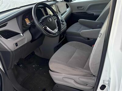 2017 Toyota Sienna L 7-Passenger   - Photo 8 - Edmonton, AB T5L 2J7