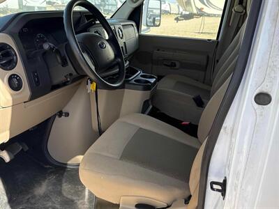 2016 Ford Econoline Commercial Cutaway   - Photo 8 - Edmonton, AB T5L 2J7