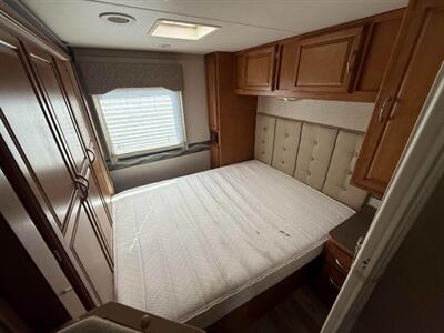 2016 Ford Econoline Commercial Cutaway   - Photo 14 - Edmonton, AB T5L 2J7