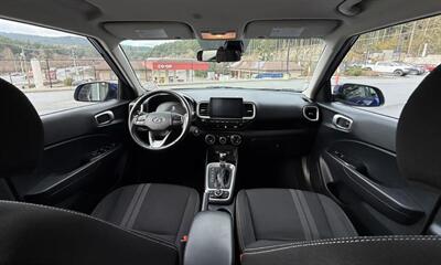 2024 Hyundai VENUE Preferred   - Photo 14 - St Albert, AB T8N 3Z7