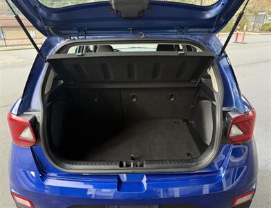 2024 Hyundai VENUE Preferred   - Photo 10 - St Albert, AB T8N 3Z7