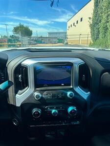 2020 GMC Sierra 1500 SLE 5.3 L V8 AWD   - Photo 12 - Edmonton, AB T5L 2J7