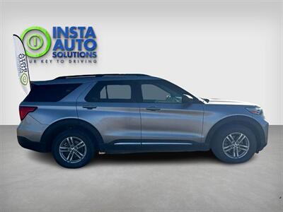 2022 Ford Explorer XLT  AWD - Photo 3 - St Albert, AB T8N 3Z7