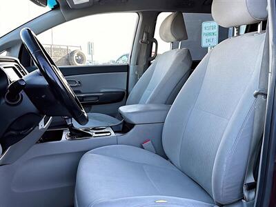 2019 Kia Sedona LX   - Photo 11 - Acheson, AB T7X 5A3