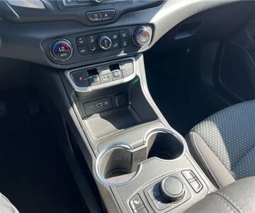 2022 GMC Terrain SLE  AWD - Photo 9 - St Albert, AB T8N 3Z7