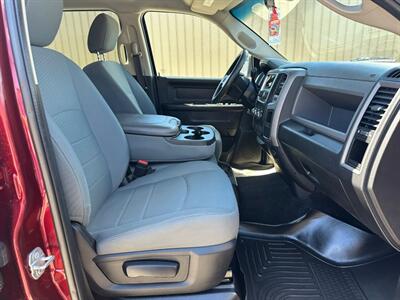 2017 RAM 1500 SXT V8 5.7L - Photo 9 - St Albert, AB T8N 3Z7