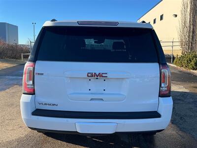 2020 GMC Yukon SLE  4x4 8 passenger - Photo 4 - Edmonton, AB T5L 2J7
