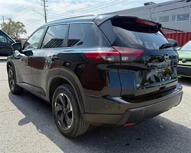 2024 Nissan Rogue SV Moonroof  AWD - Photo 7 - St Albert, AB T8N 3Z7