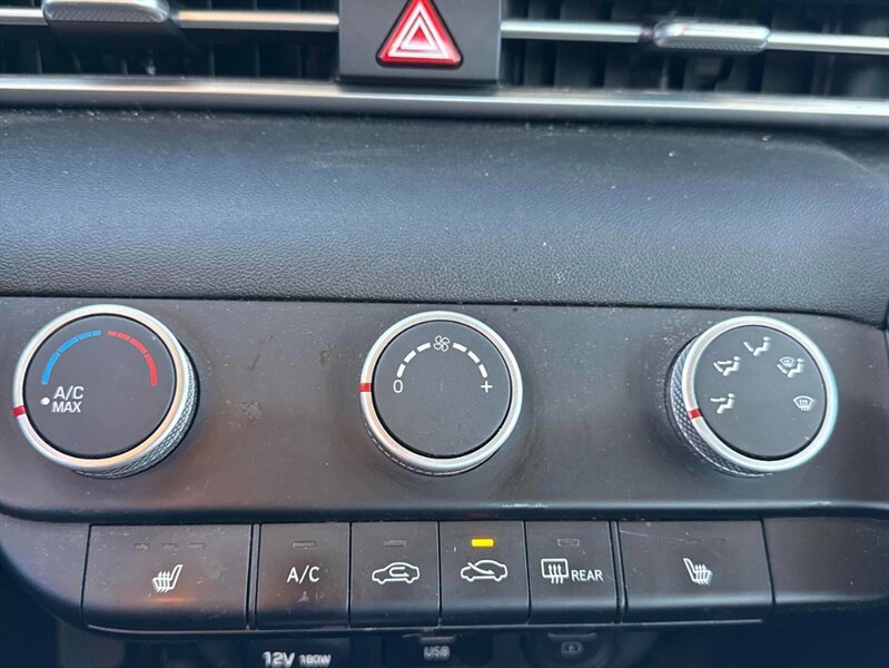 2021 Hyundai ELANTRA Essential - Photo 14 - Edmonton, AB T5L 2J7