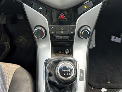 2016 Chevrolet Cruze Limited LS Manual   - Photo 14 - Acheson, AB T7X 5A3