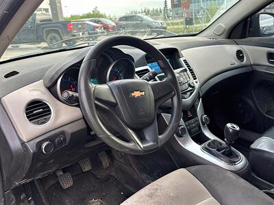 2016 Chevrolet Cruze Limited LS Manual   - Photo 11 - Acheson, AB T7X 5A3