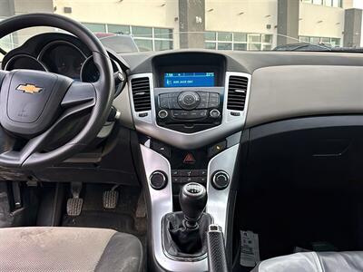 2016 Chevrolet Cruze Limited LS Manual   - Photo 12 - Acheson, AB T7X 5A3