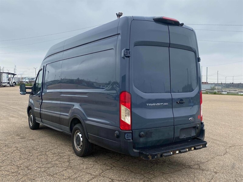 2021 Ford Transit 250 - Photo 6 - Edmonton, AB T5L 2J7