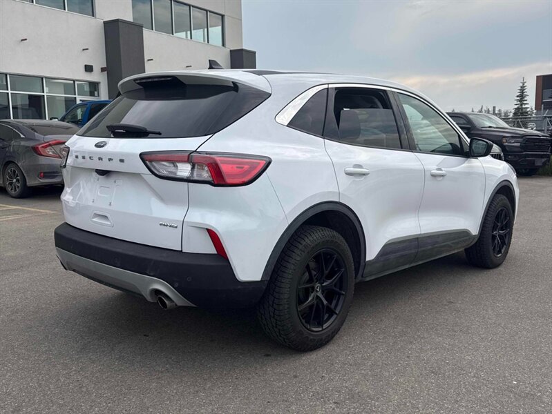 2022 Ford Escape SE AWD - Photo 6 - St Albert, AB T8N 3Z7