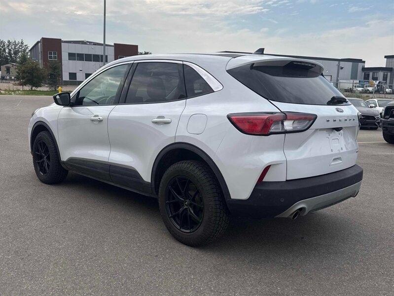 2022 Ford Escape SE AWD - Photo 4 - St Albert, AB T8N 3Z7