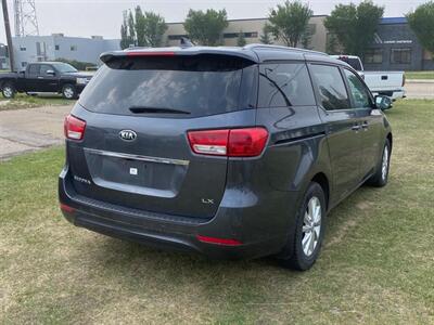 2017 Kia Sedona LX   - Photo 9 - Acheson, AB T7X 5A3