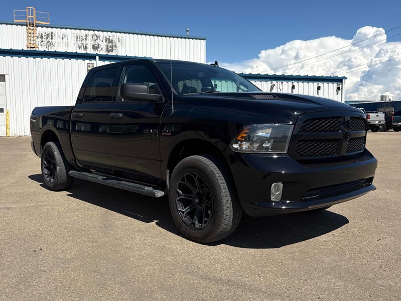 2021 RAM 1500 Classic Tradesman   - Photo 1 - Edmonton, AB T5L 2J7