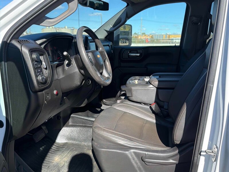 2023 Chevrolet Silverado 1500 Work Truck 4x4 - Photo 9 - St Albert, AB T8N 3Z7