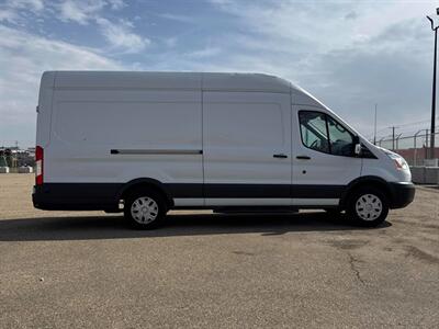 2018 Ford Transit 350 148 " EL Hi Rf - Photo 4 - Edmonton, AB T5L 2J7