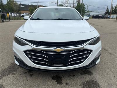 2021 Chevrolet Malibu LT   - Photo 3 - St Albert, AB T8N 3Z7