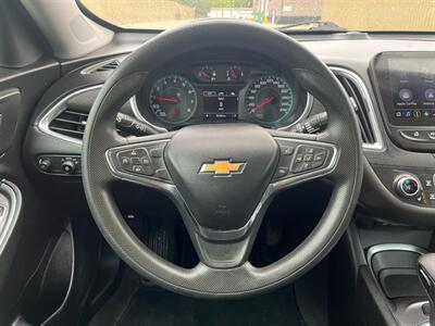 2021 Chevrolet Malibu LT   - Photo 10 - St Albert, AB T8N 3Z7