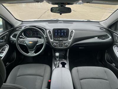 2021 Chevrolet Malibu LT   - Photo 9 - St Albert, AB T8N 3Z7