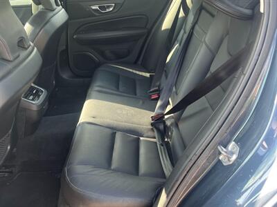 2020 Volvo S60 T6 Momentum  AWD - Photo 13 - Edmonton, AB T5L 2J7