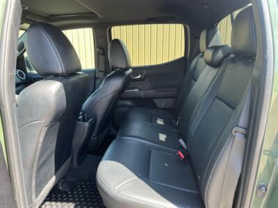 2021 Toyota Tacoma TRD Premium Off-Road  4x4 - Photo 16 - St Albert, AB T8N 3Z7